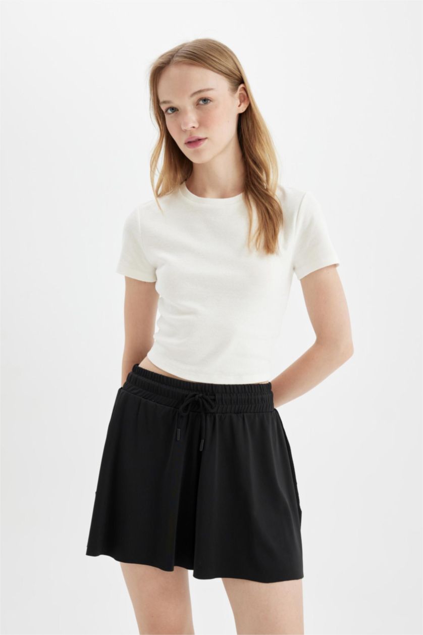 Kadın Siyah Fitted İçi Kısa Taytlı Şort