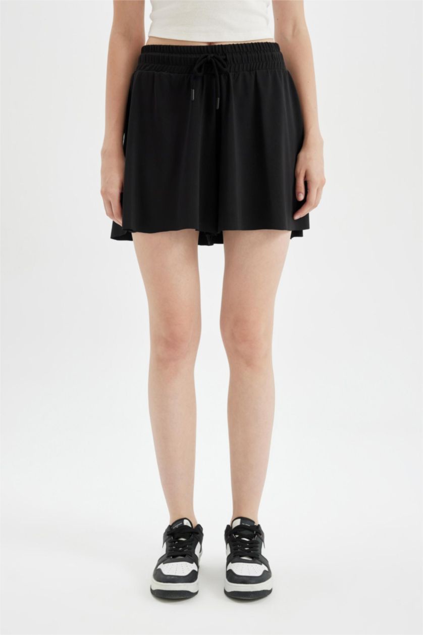 Kadın Siyah Fitted İçi Kısa Taytlı Şort