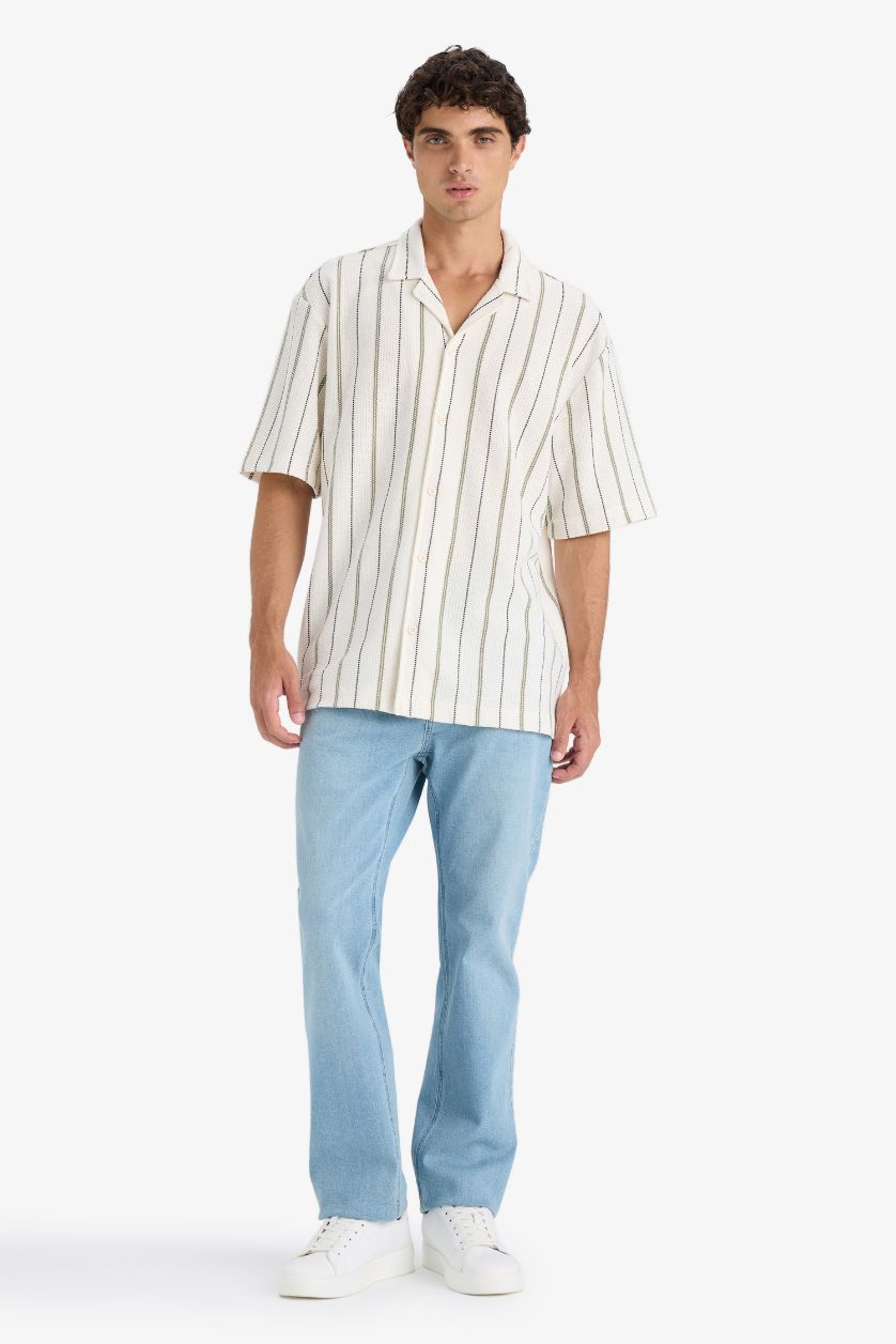 Erkek Taş Relax Fit Apaş Yaka Kısa Kollu Çizgili Gömlek