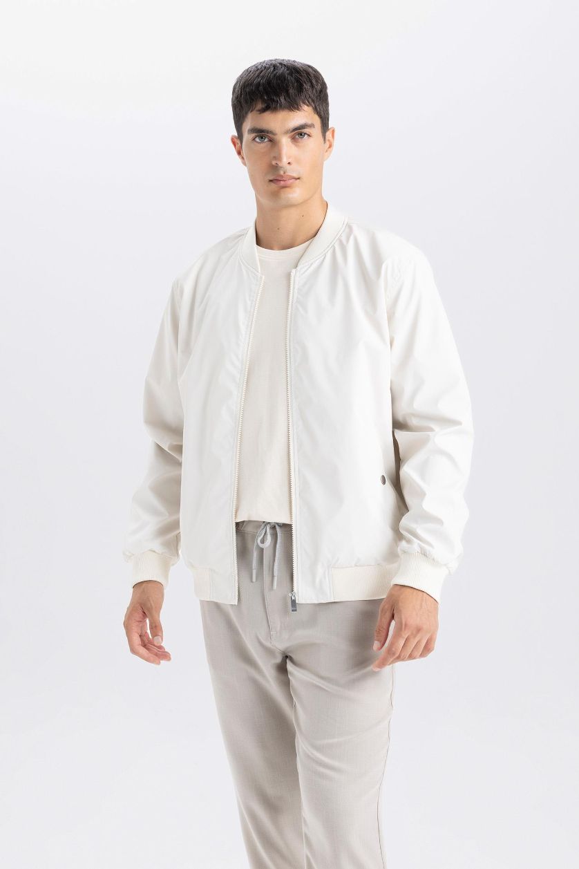 Erkek Ekru Fermuarlı Mont