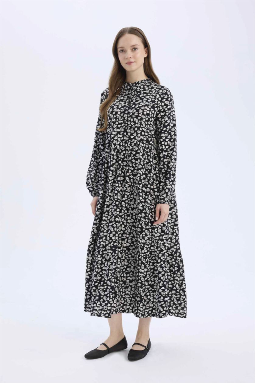 WOMAN Black Crew Neck Printed Viscose Dress