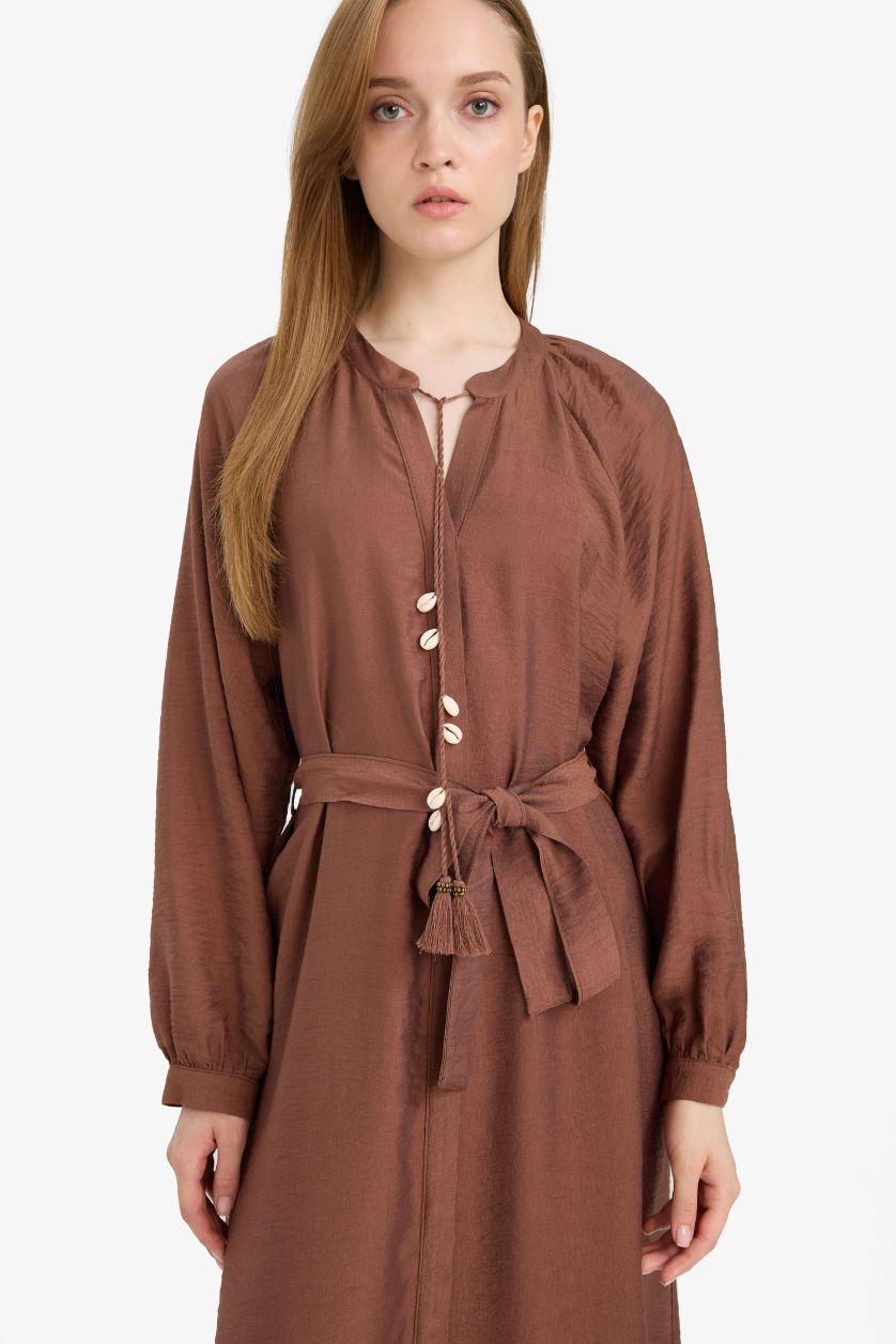 Kadın Kahve Relax Fıt Hakim Yaka Uzun Kollu Elbise