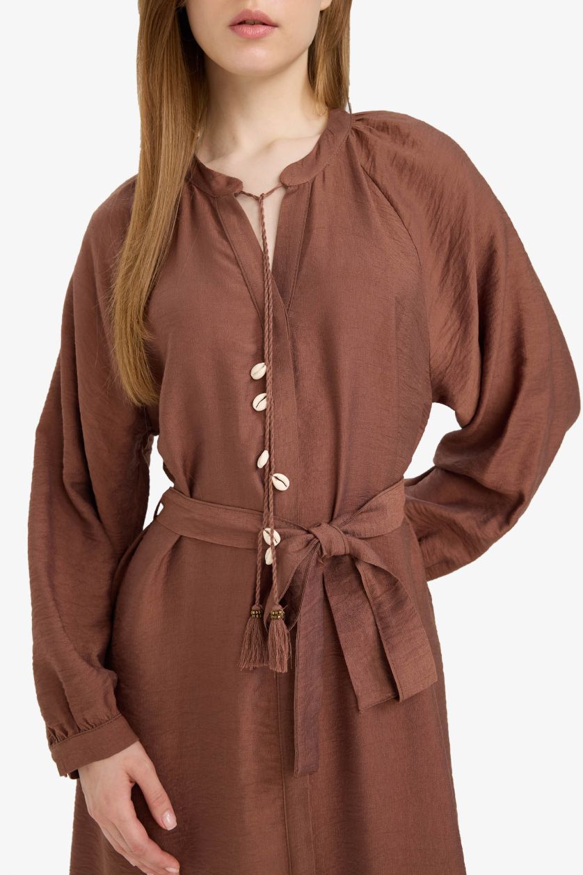 Kadın Kahve Relax Fıt Hakim Yaka Uzun Kollu Elbise