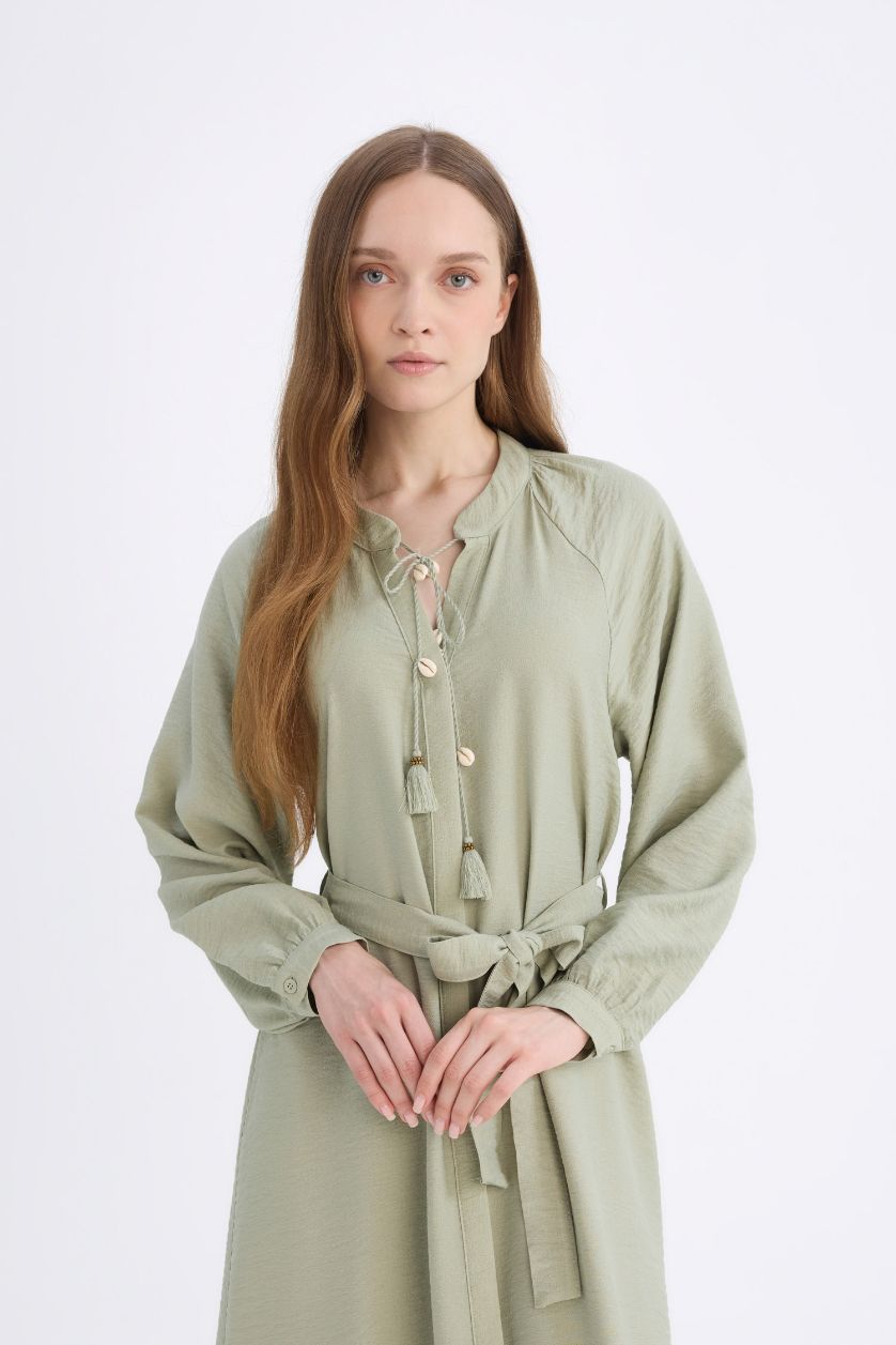 Woman Light Khaki Relax Fit Long Sleeve Belted Maxi Dress