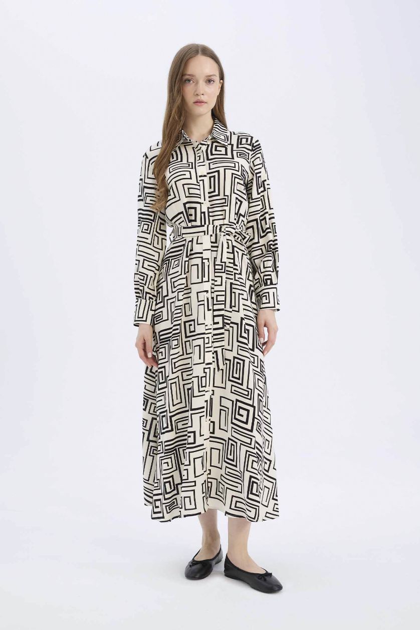 FEMME Noir Robe longue en viscose imprimée à manches longues et col chemise