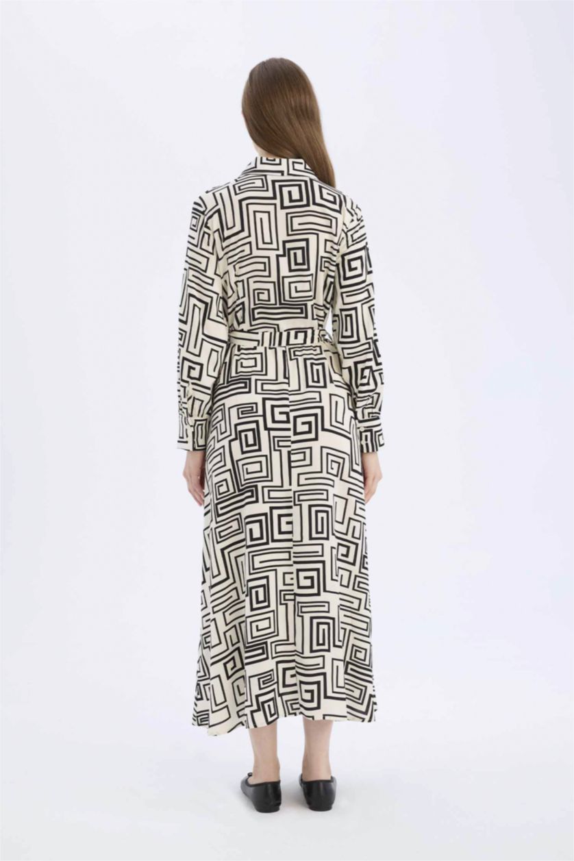 FEMME Noir Robe longue en viscose imprimée à manches longues et col chemise