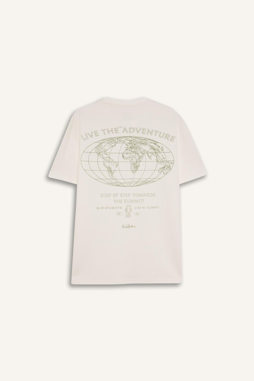 Erkek Ekru Regular Fit Bisiklet Yaka Sırt Baskılı Kısa Kollu Ağır Kumaş Tişört