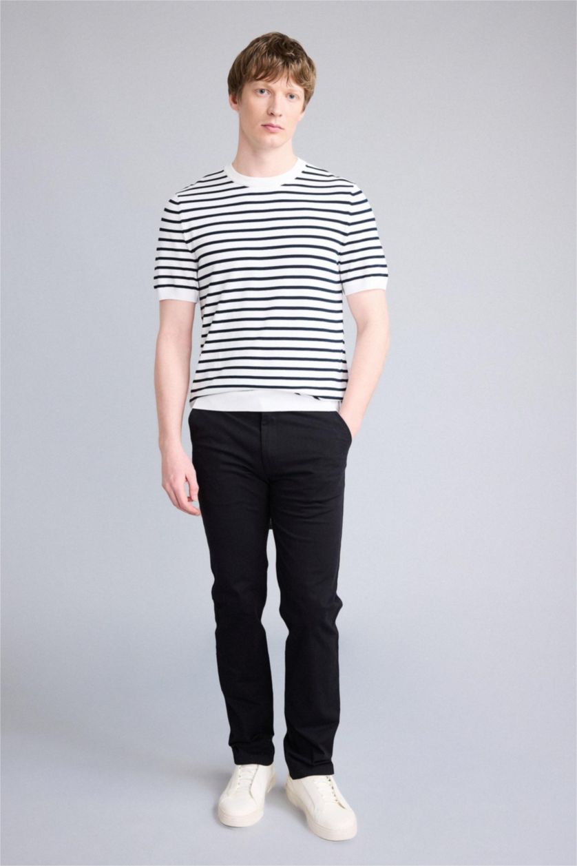 Man Black Straight Leg Trousers