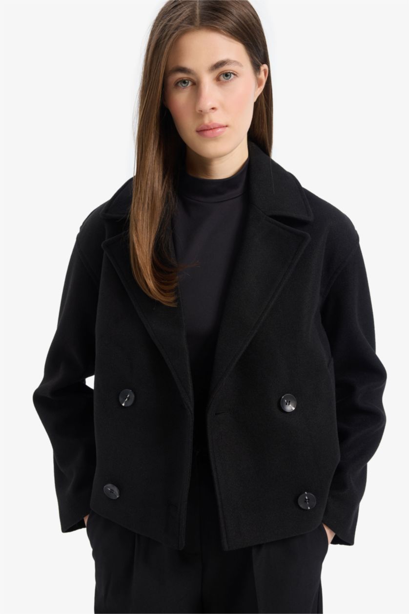 Kadın Siyah Regular Fit Smokin Yaka Düğmeli Cepli Kısa Kaşe Kaban