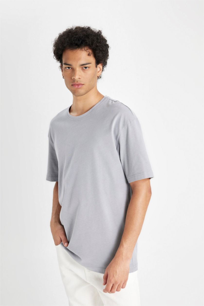 MAN Grey Boxy Fit Crew Neck Basic T-Shirt