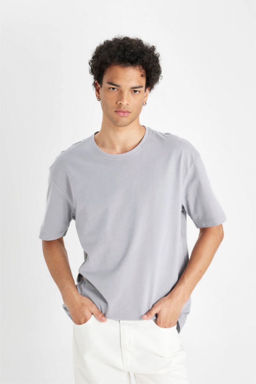 MAN Grey Boxy Fit Crew Neck Basic T-Shirt