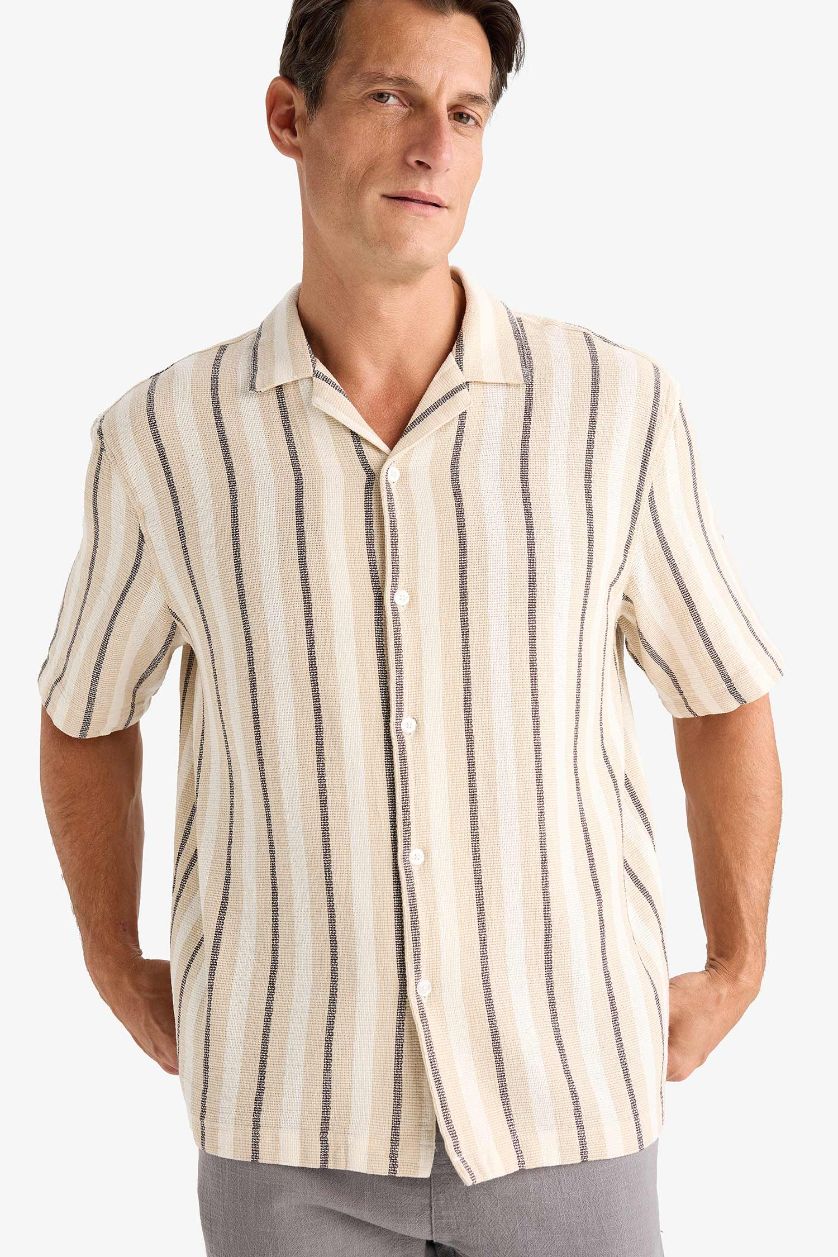 Erkek Açık Taş %100 Pamuk Relax Fit Polo Yaka Çizgili  Yazlık Kısa Kollu Gömlek