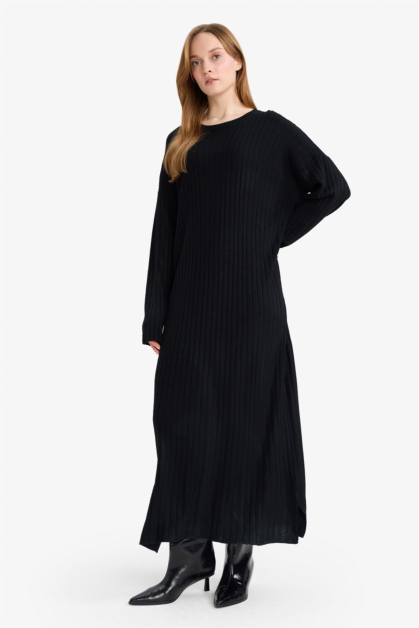 حريمي أسود فستان كم طويل قصة عادية