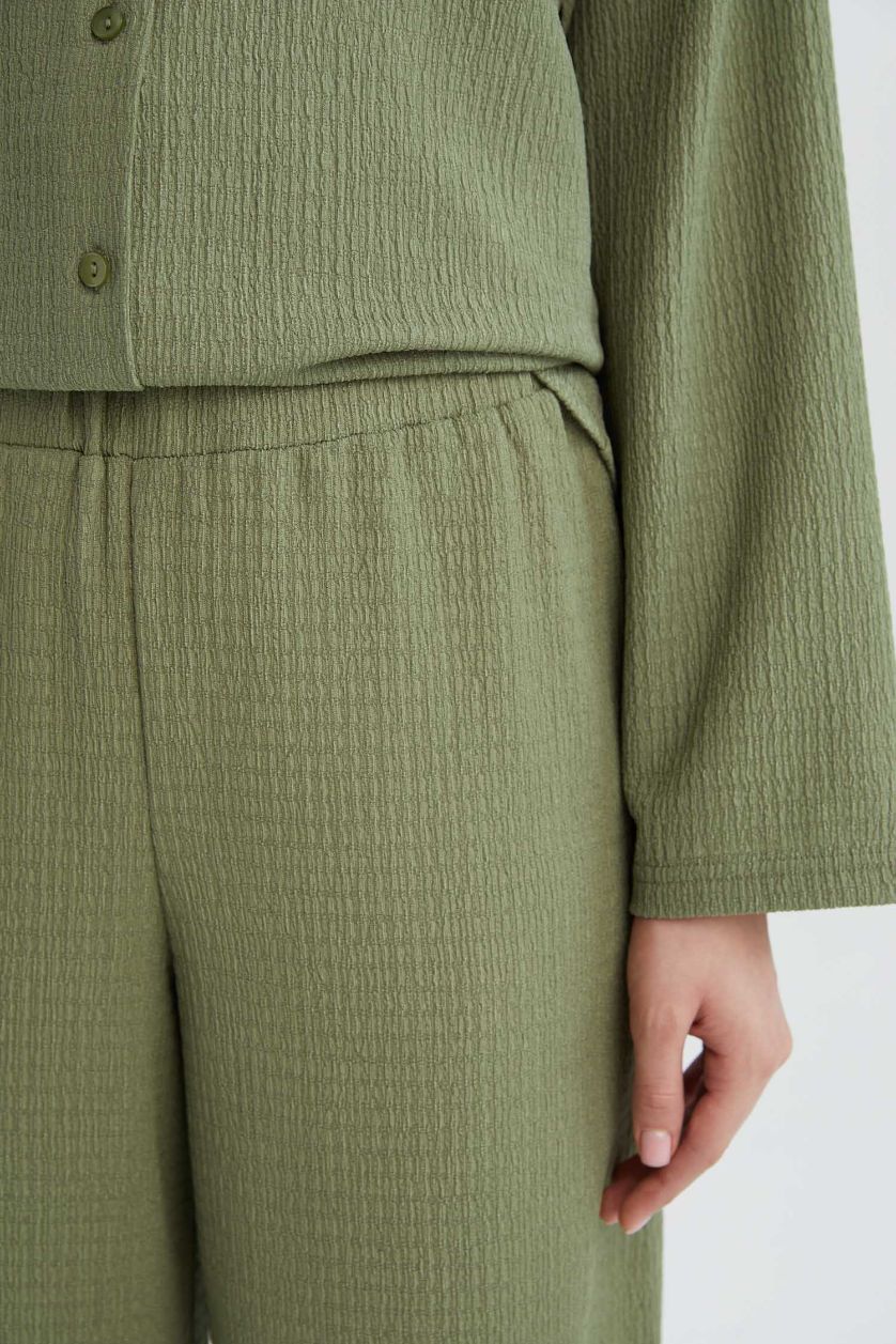 Kadın Haki Straight Fit Beli Lastikli Basic Düz Bürümcük Geniş Paça Pantolon