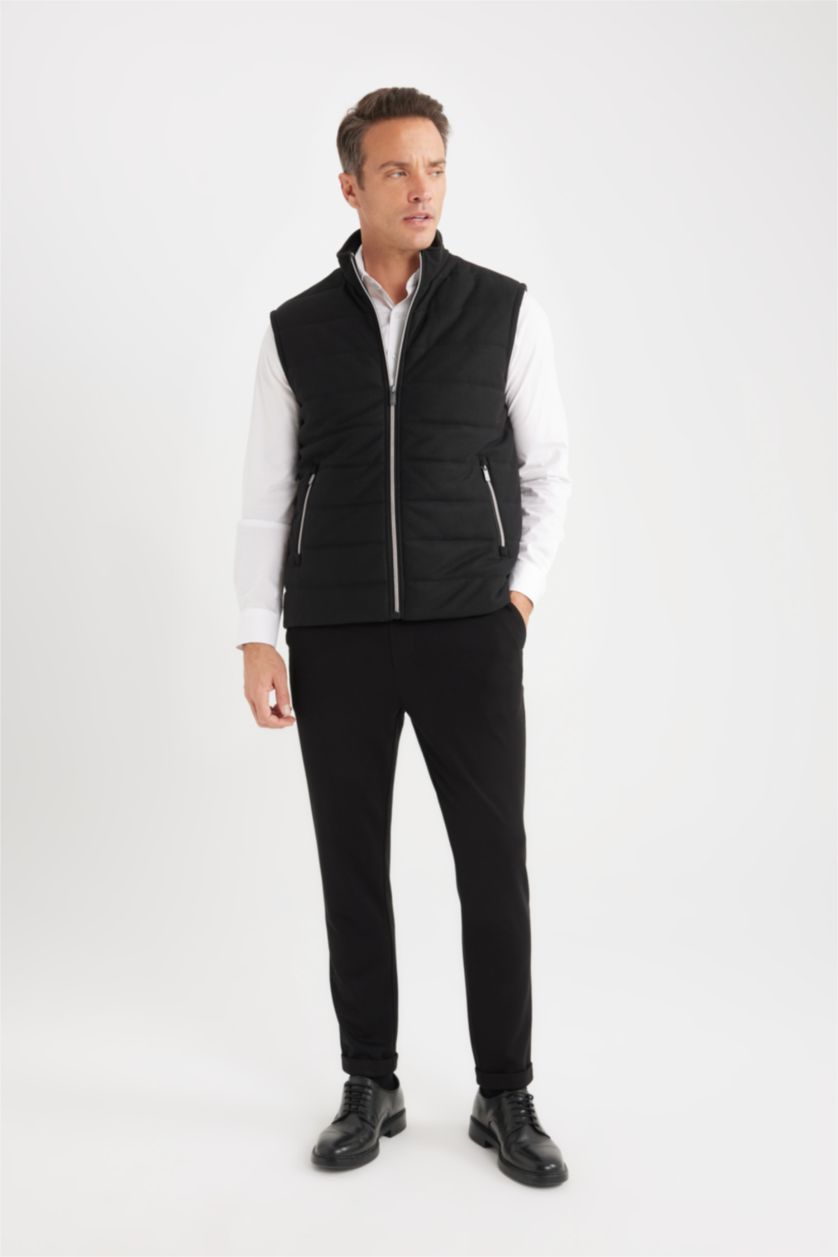 Men Black Zipper Vest