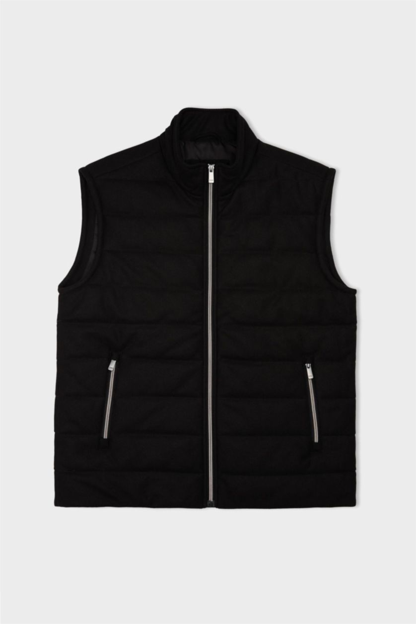 Men Black Zipper Vest