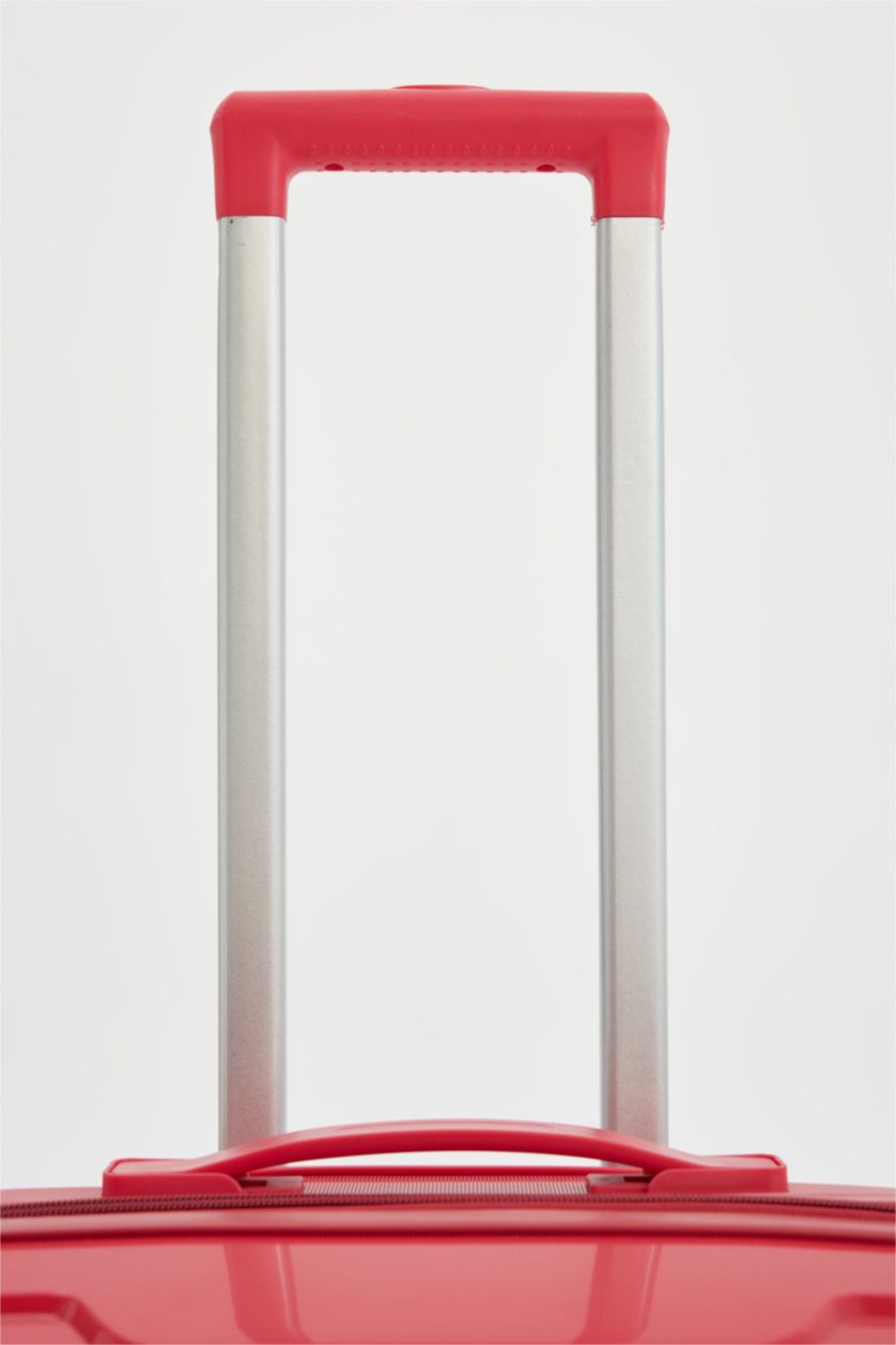 MAN RED MEDIUM شنطة سفر