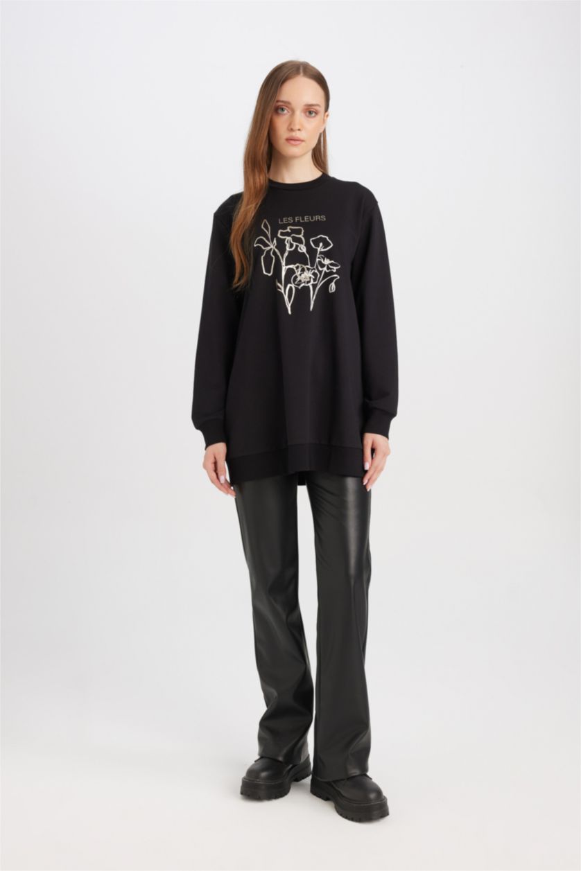 Kadın Siyah Regular Fit Bisiklet Yaka Çiçek Baskılı Sweatshirt Tunik