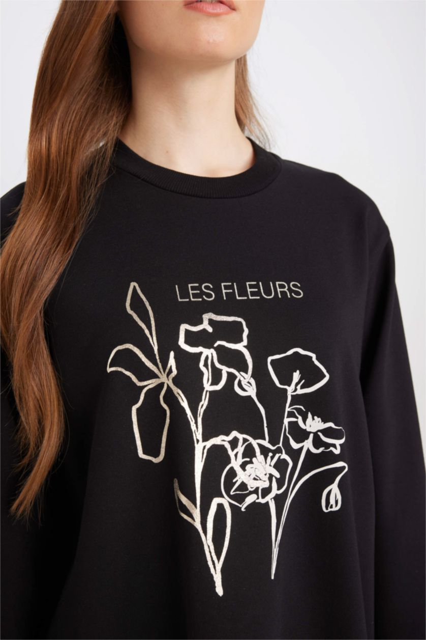 Kadın Siyah Regular Fit Bisiklet Yaka Çiçek Baskılı Sweatshirt Tunik