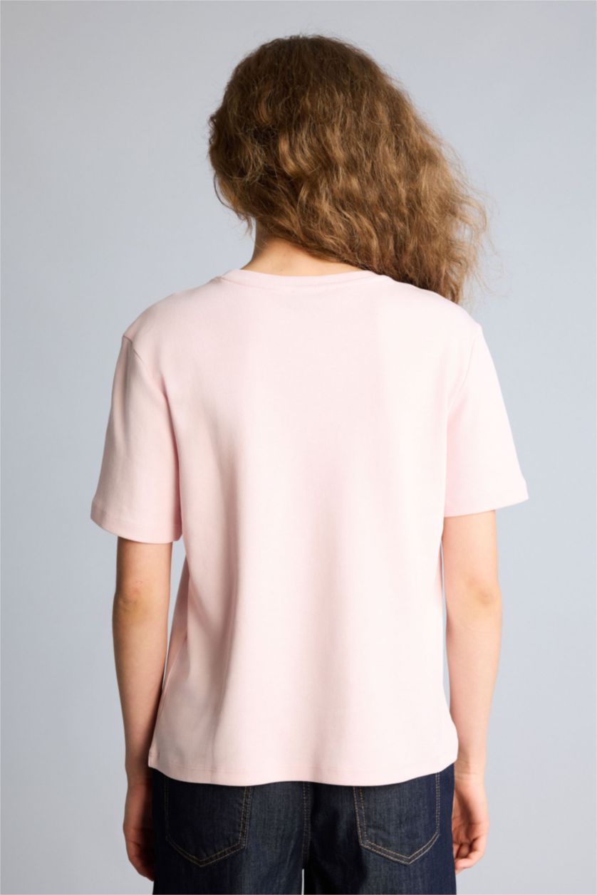 Kadın Açık Pembe Regular Fıt Bisiklet Yaka Kısa Kollu Tişört