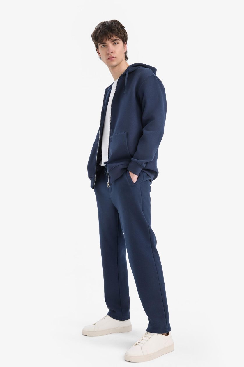 Man NAVY Regular Fit Fleto Pocket Straight Leg Thick Sweatpants