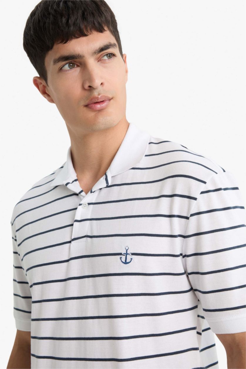 Erkek Beyaz %100 Pamuk Regular Fit Polo Yaka Kısa Kollu Çizgili Tişört