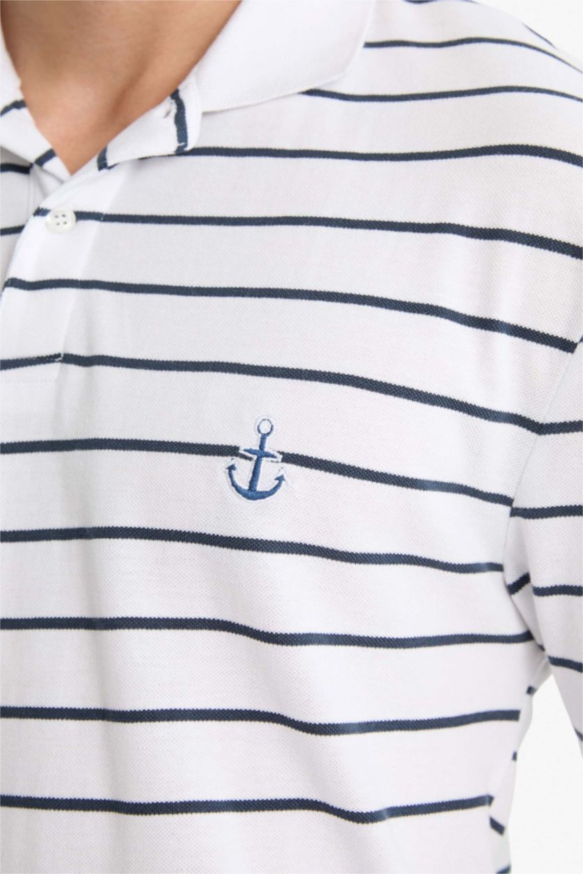 Erkek Beyaz %100 Pamuk Regular Fit Polo Yaka Kısa Kollu Çizgili Tişört