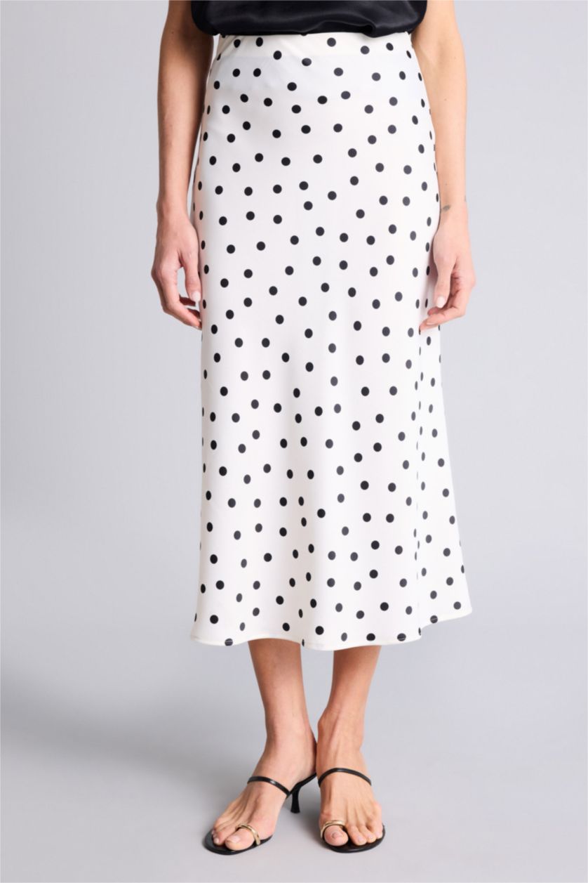 نساء بيج فاتح تنورة طويلة ستان بقصة A بخصر عادي