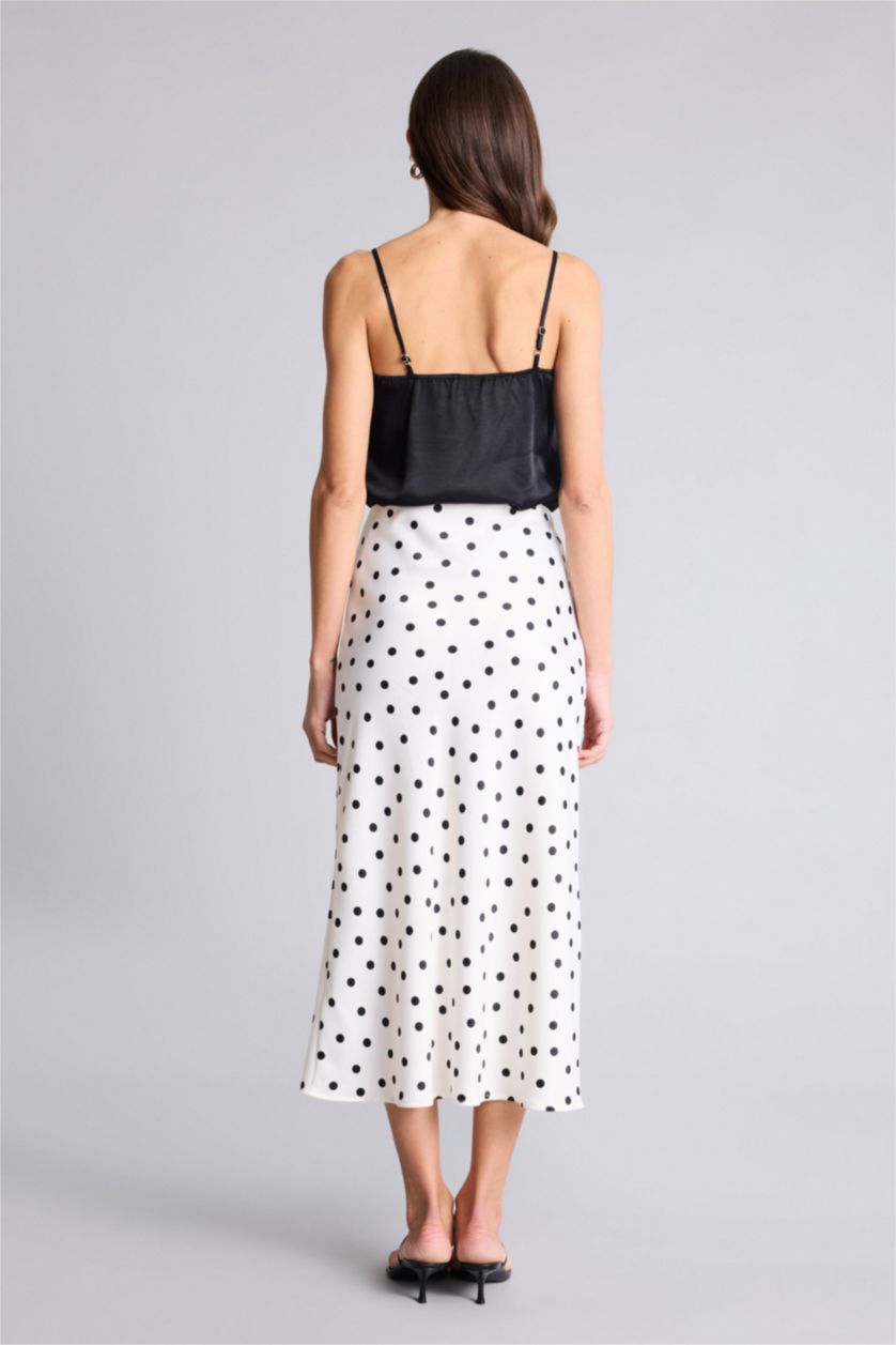 نساء بيج فاتح تنورة طويلة ستان بقصة A بخصر عادي