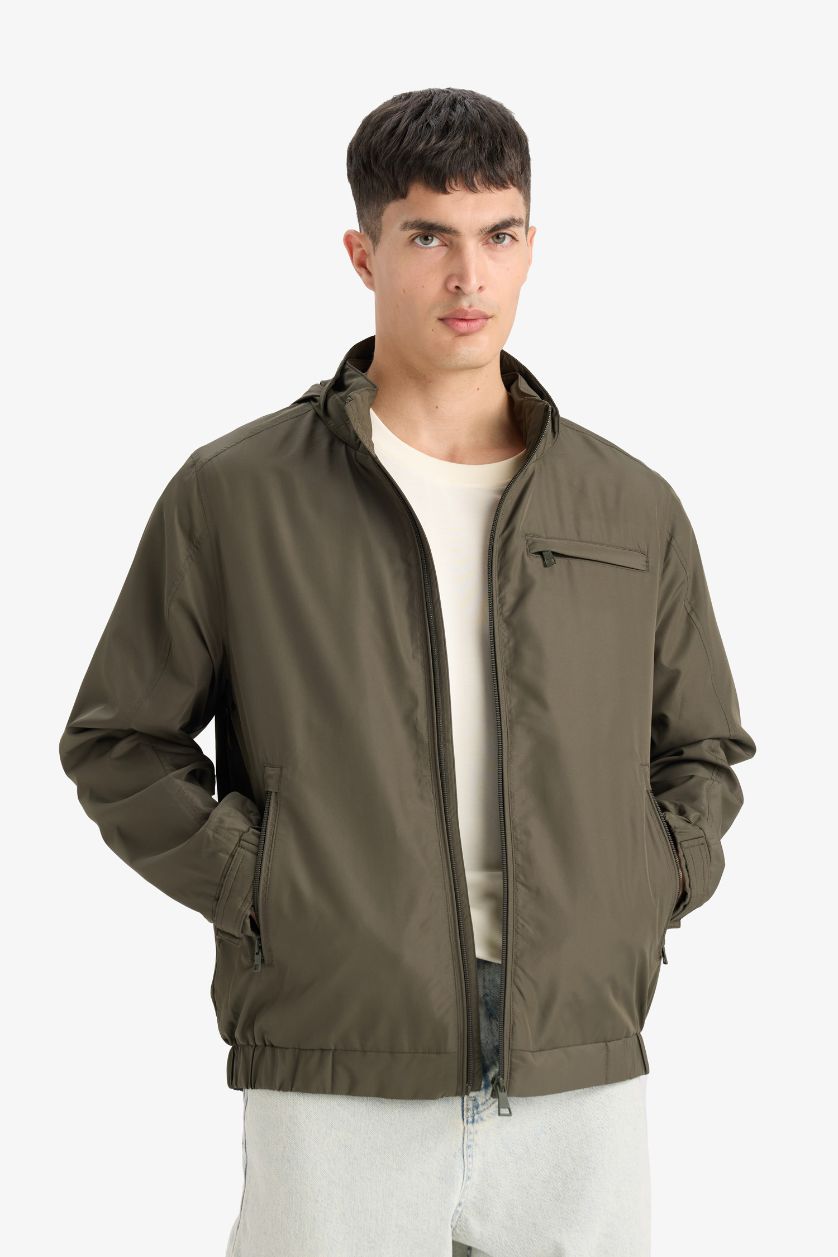 Erkek Haki Su İtici Kapüşonlu Mont