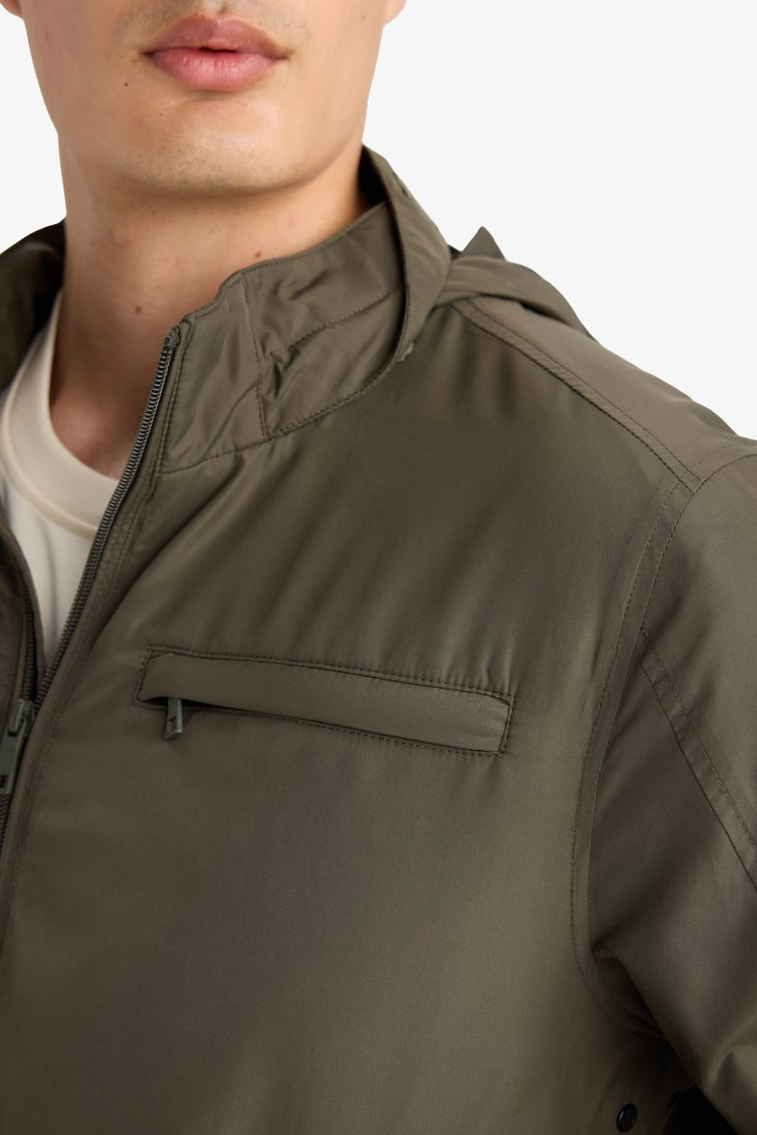 Erkek Haki Su İtici Kapüşonlu Mont