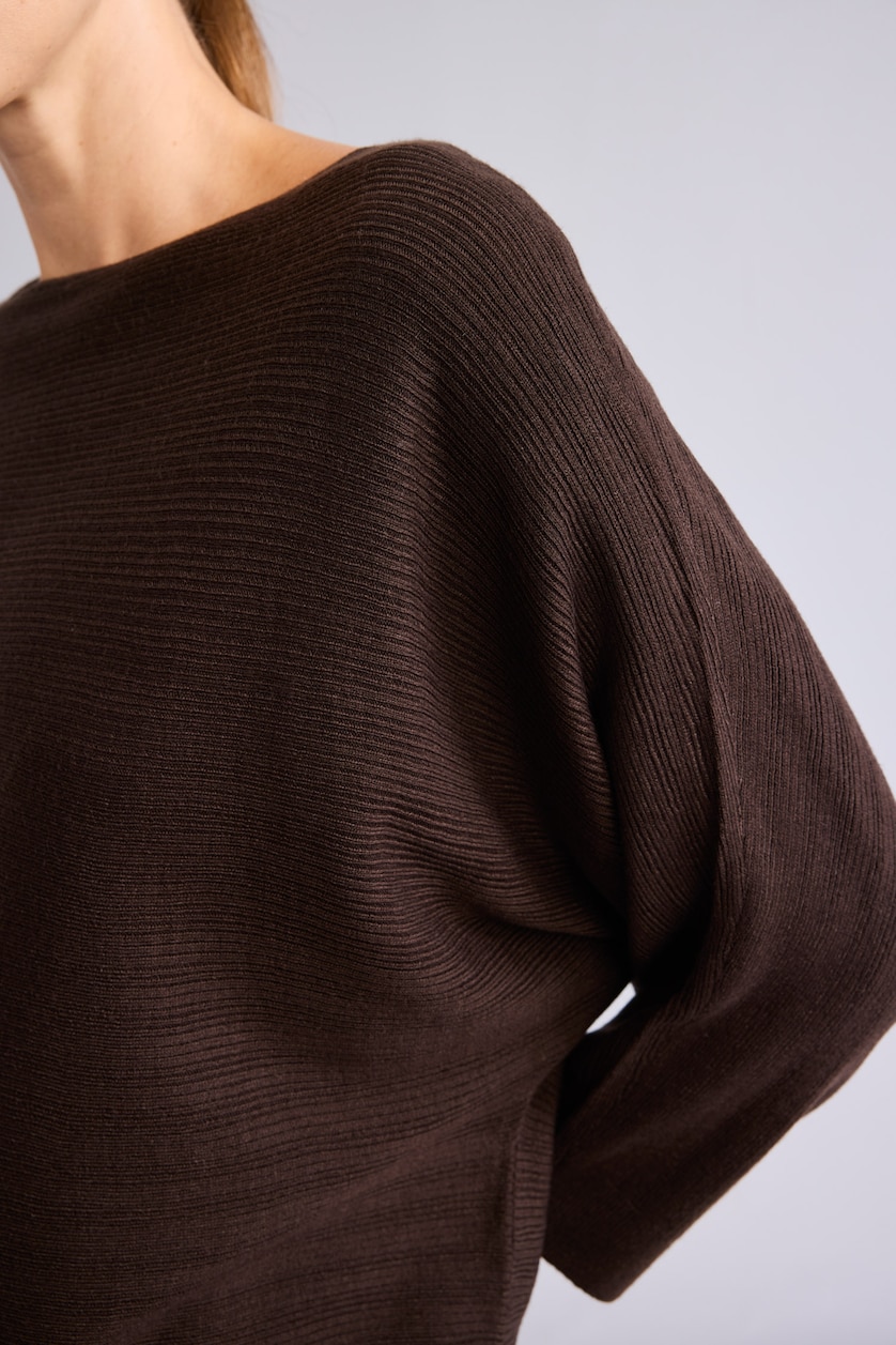 نساء بني Boat Neck Pullover