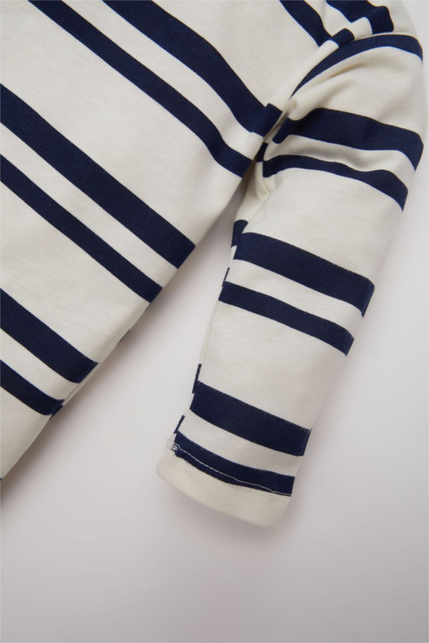 طفل صغير كحلي تيشيرت ردن طويل مخطط قصة عادية بياقة مستديرة