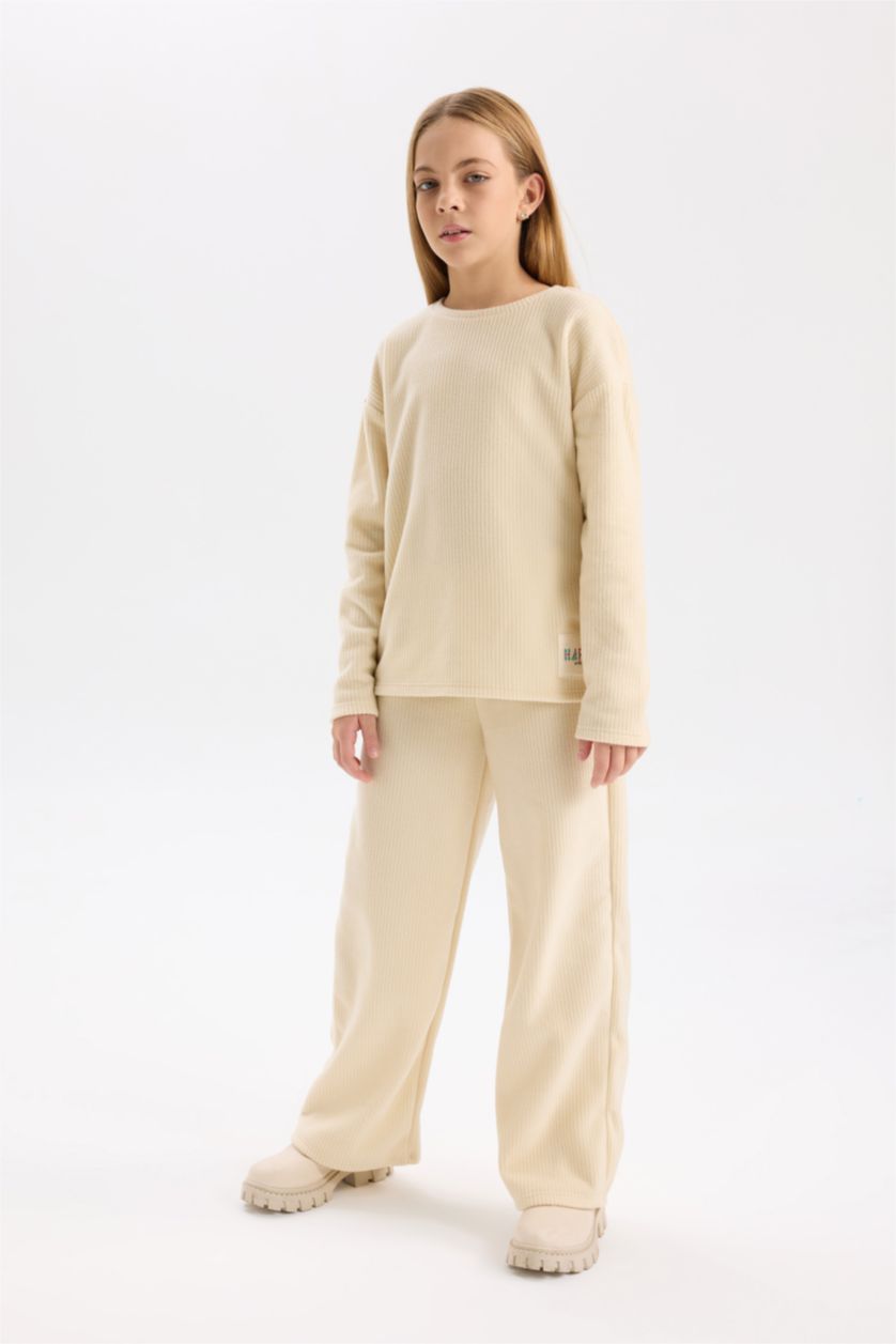 GIRLS & TEENS Beige Girl Polar Crew Neck Basic Top Bottom 2 Piece Pajama Set
