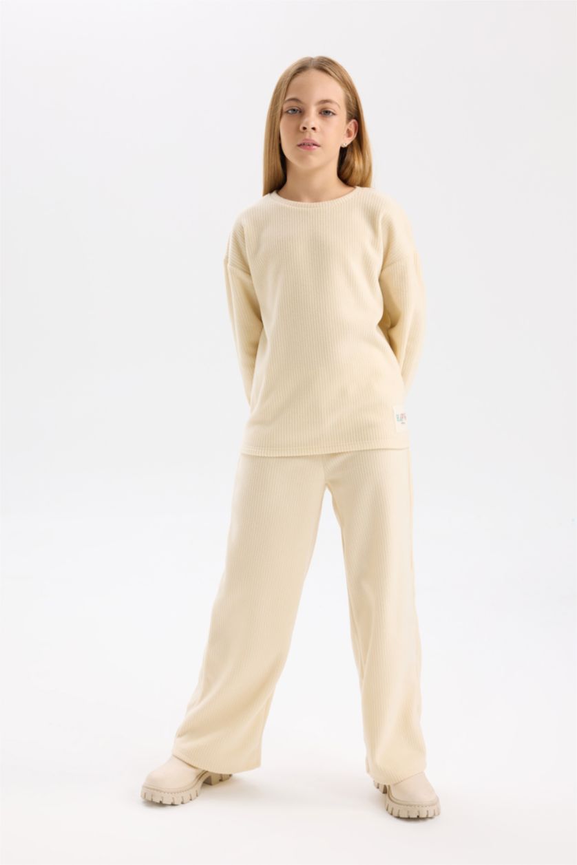 GIRLS & TEENS Beige Girl Polar Crew Neck Basic Top Bottom 2 Piece Pajama Set