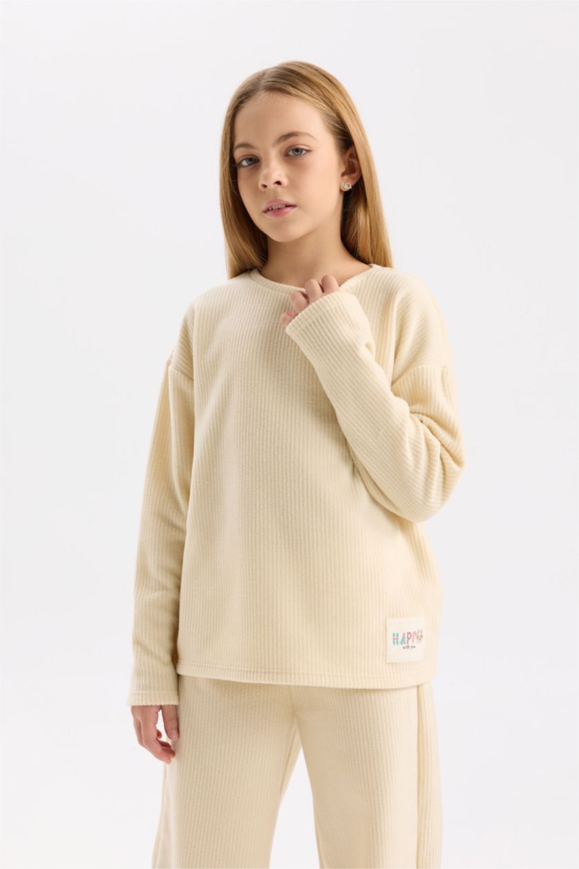 GIRLS & TEENS Beige Girl Polar Crew Neck Basic Top Bottom 2 Piece Pajama Set