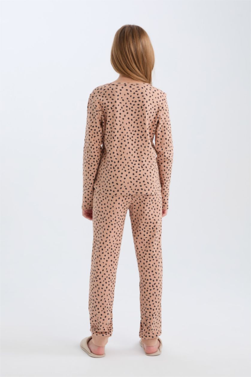 بنات بيج طقم بيجامة بناتي بطباعة قصة عادية من قطعتين