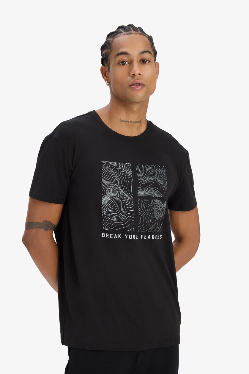 Erkek Siyah Esnek Kumaş Standart Fit Bisiklet Yaka Baskılı Sporcu Kısa Kollu Tişört