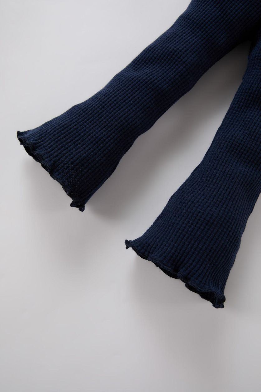 طفلة صغيرة كحلي ليجن بيبي بناتي برجل واسع وافل