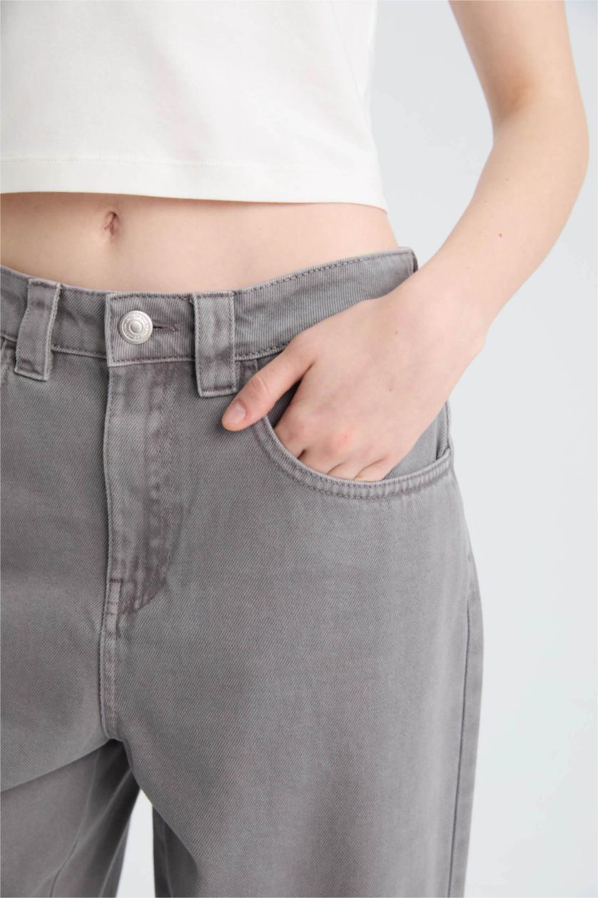 Woman Grey Baggy Fit Gabardine Trousers