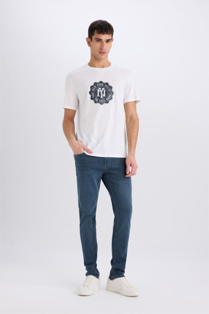 Man White New Regular Fit Crew Neck Short Sleeve T-Shirt