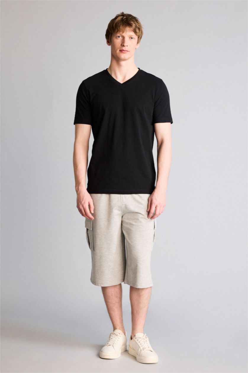 Man Black New Regular Fit V-Neck Short Sleeve T-Shirt