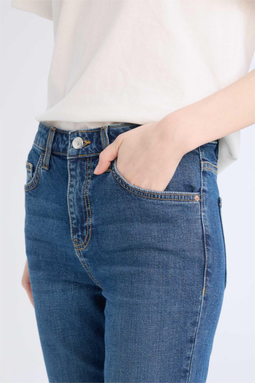 Kadın Koyu Mavi Yüksek Bel Geniş Paça Cepli Jean Pantolon