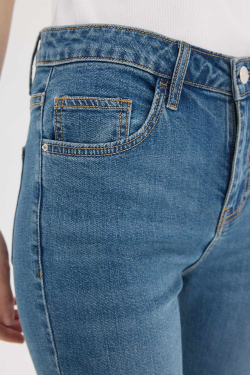 Kadın Mavi Yüksek Bel Geniş Paça Jean Pantolon