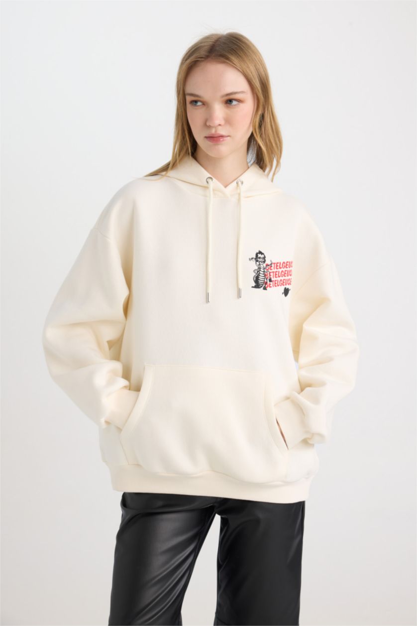 Kadın Ekru Coool Beetlejuice Oversize Geniş Kalıp Kapüşonlu Baskılı Kalın Sweatshirt