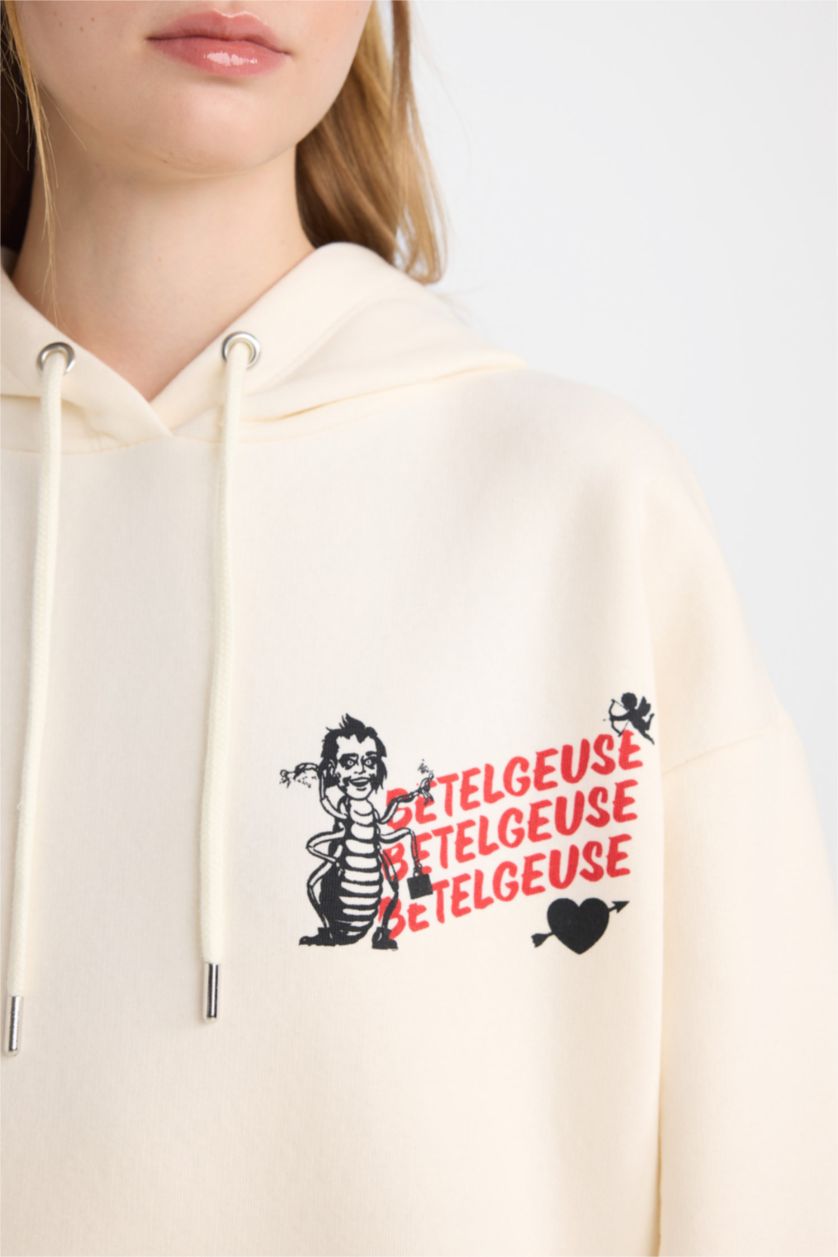 Kadın Ekru Coool Beetlejuice Oversize Geniş Kalıp Kapüşonlu Baskılı Kalın Sweatshirt