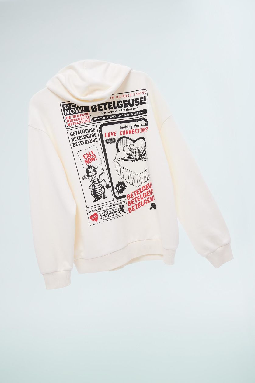 Kadın Ekru Coool Beetlejuice Oversize Geniş Kalıp Kapüşonlu Baskılı Kalın Sweatshirt