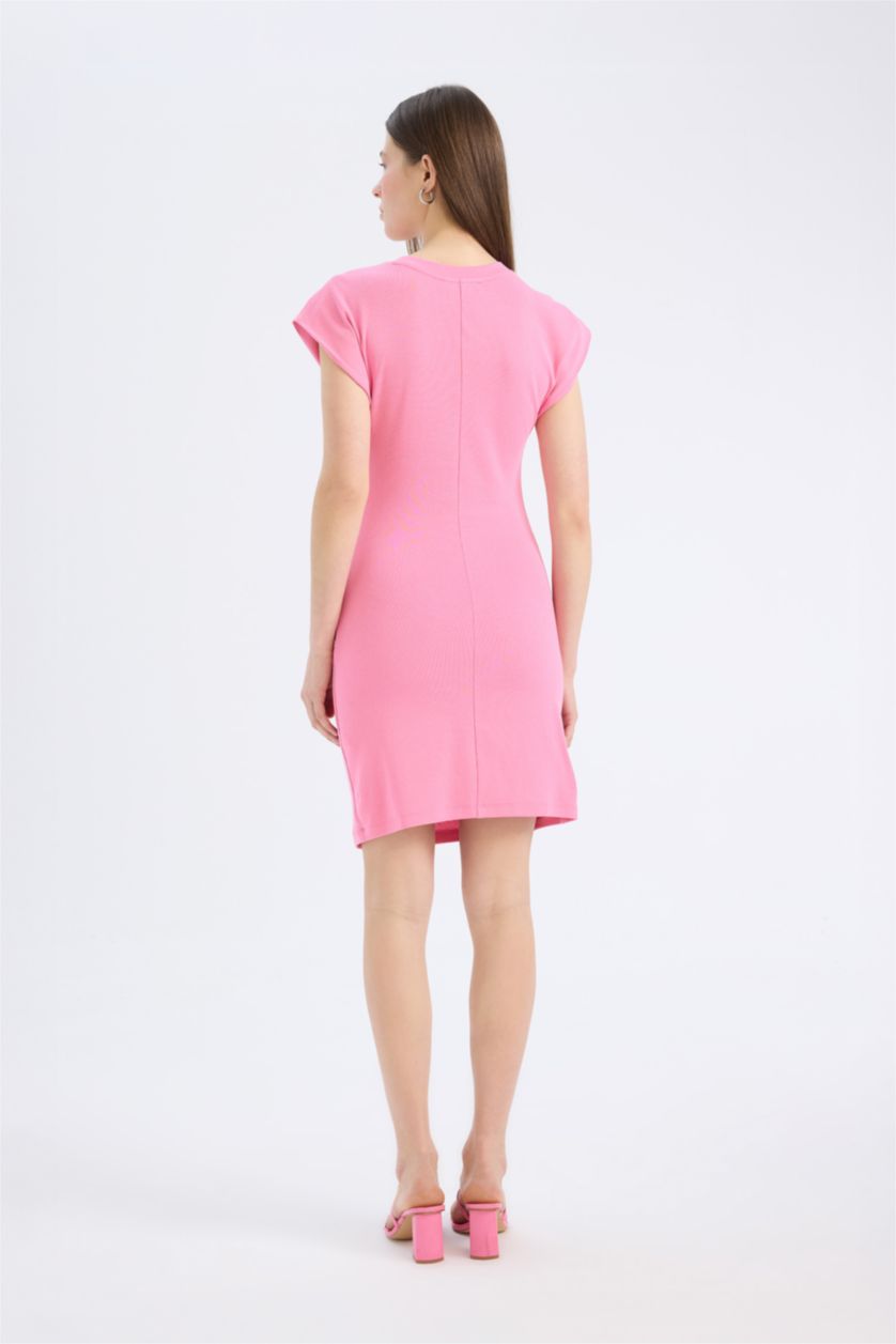 Әйелдерге Қызғылт тығыз көйлек дөңгелек жаға жеңсіз Қысқа жеңді трикотаж көйлек