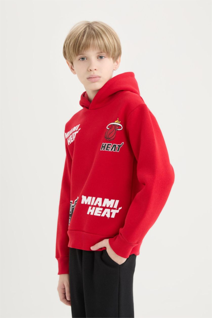 BOYS & TEENS Red Boy NBA Miami Heat Hooded Sweatshirt