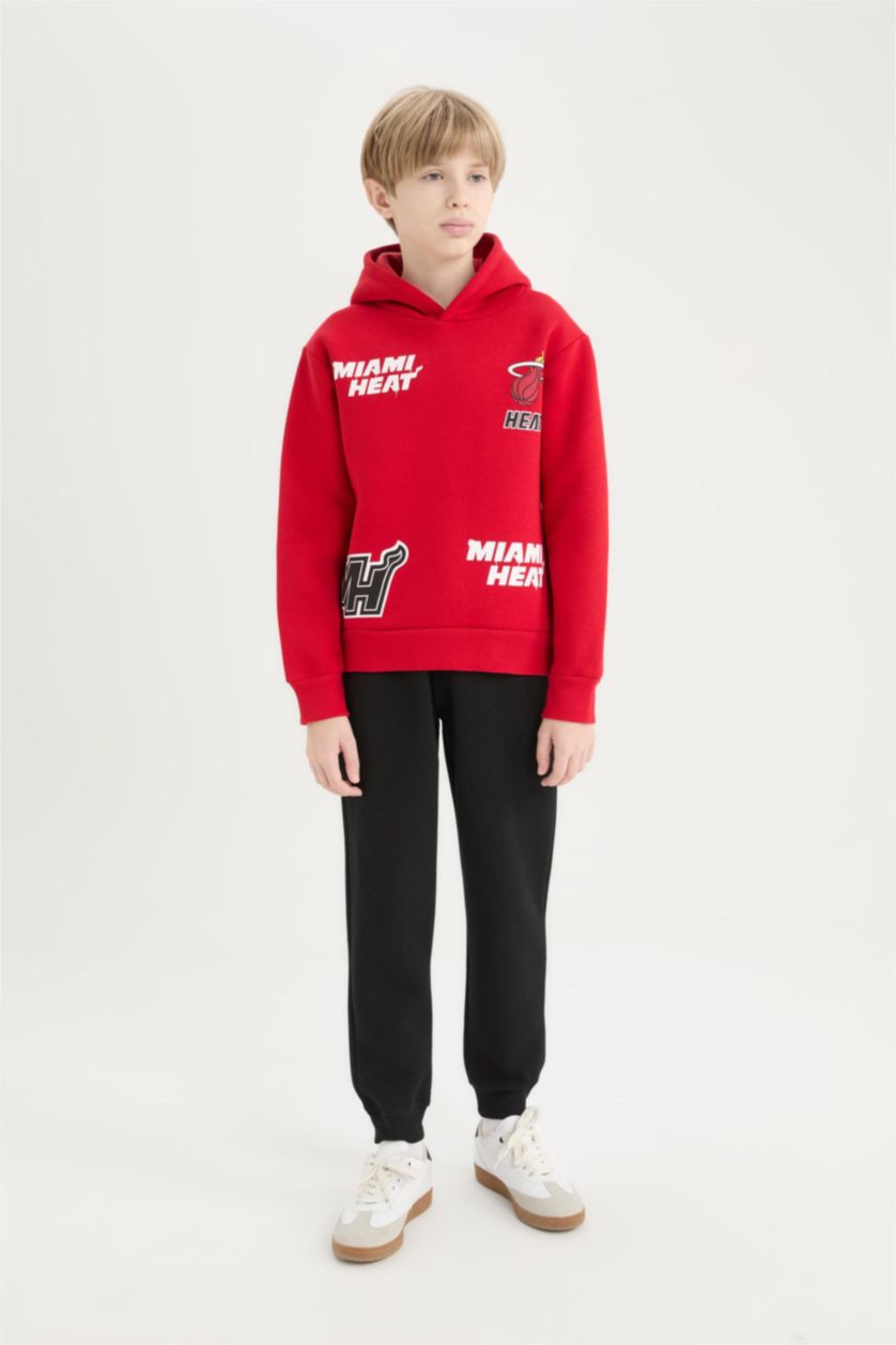 BOYS & TEENS Red Boy NBA Miami Heat Hooded Sweatshirt